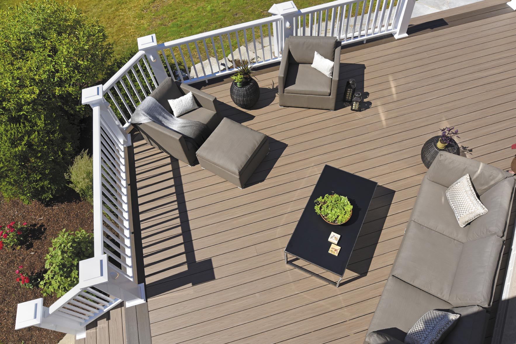 The 5 Best Composite Decking Brands Of 2018   Azek Harvest AutumnChestnut Premier White 116 